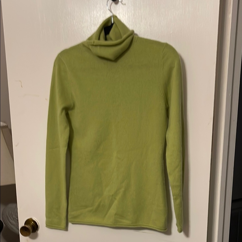 Green Cowl Neck Sweater with Slim Fit and Long Sleeves